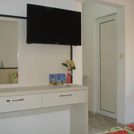 ゲストハウス Kupenova ソゾポル